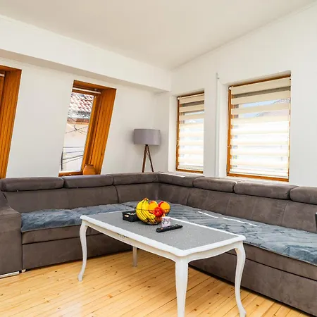 Quiet With Free Parking Apartment Sarajevo