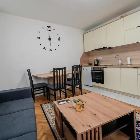 Quiet With Free Parking Apartment Sarajevo