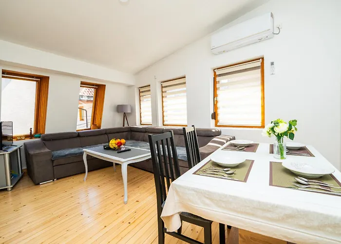 Quiet With Free Parking * Сараево