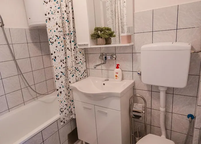 Quiet With Free Parking * Сараево