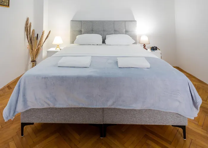 Апартаменты Quiet With Free Parking